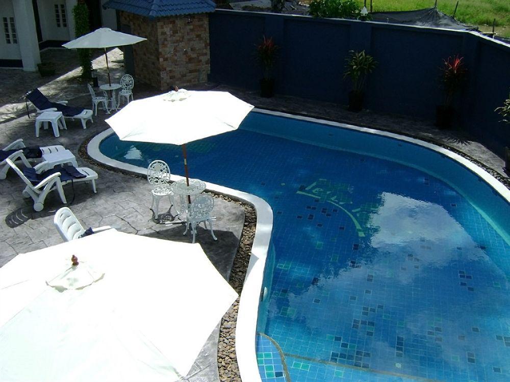 Peter Pan Resort Patong Exterior foto